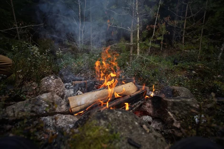 Ground-Level Deck and Fire Pit Clearances in 2026